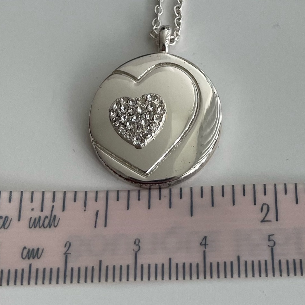 Silver fashion heart pendant necklace with chain